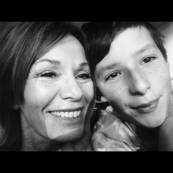 Meet your Posher, Anne - Picture 2 of 2